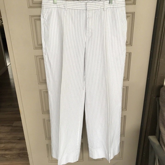 Ralph Lauren Womens White Pin-Stripe Wide Leg Pants size P12 Pre-Owned - Picture 1 of 9